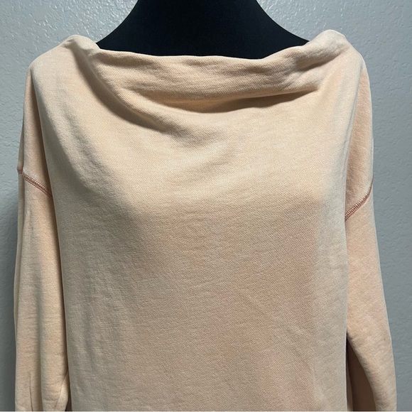 Pilcro and The Letterpress by Anthropologie Peach Donna Sweatshirt Large - Picture 2 of 5